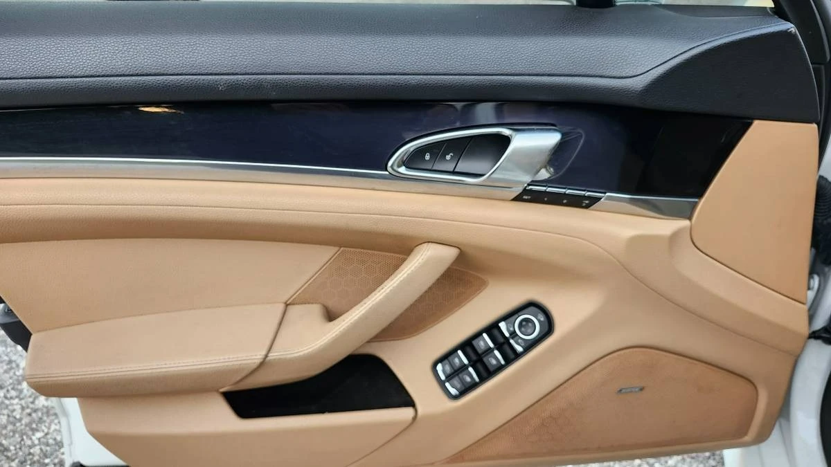 2013 Porsche 970 Panamera - Image 19 of 20