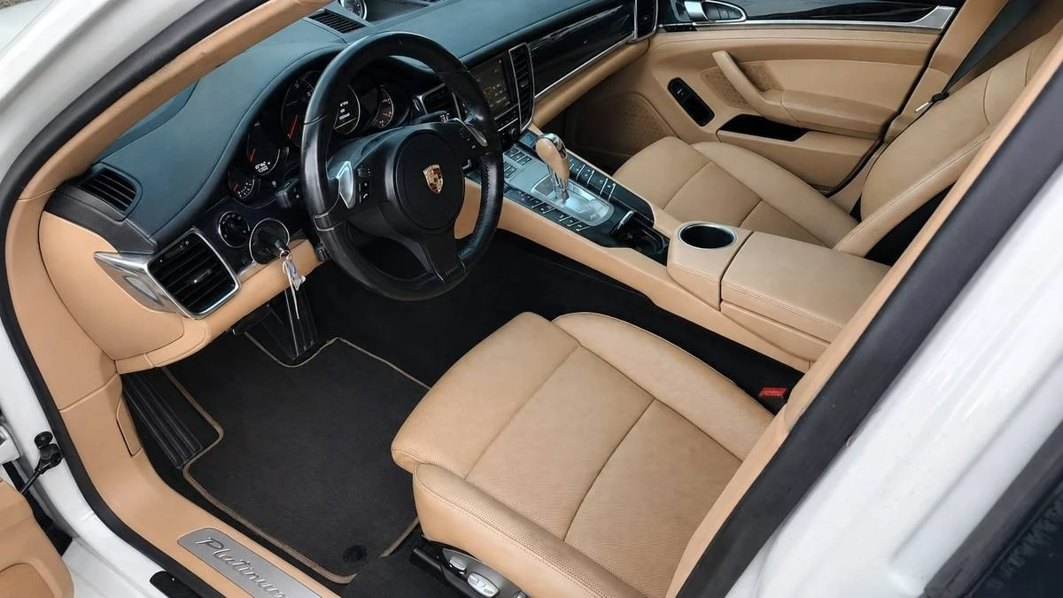 2013 Porsche 970 Panamera - Image 12 of 20
