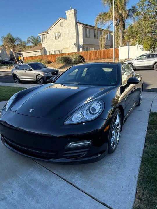 2013 Porsche 970 Panamera S - Image 2 of 6