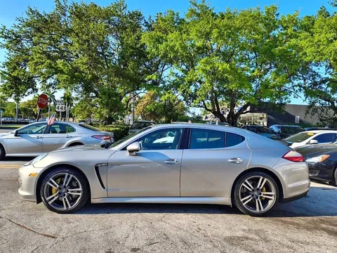 2013 Porsche Panamera S Hybrid