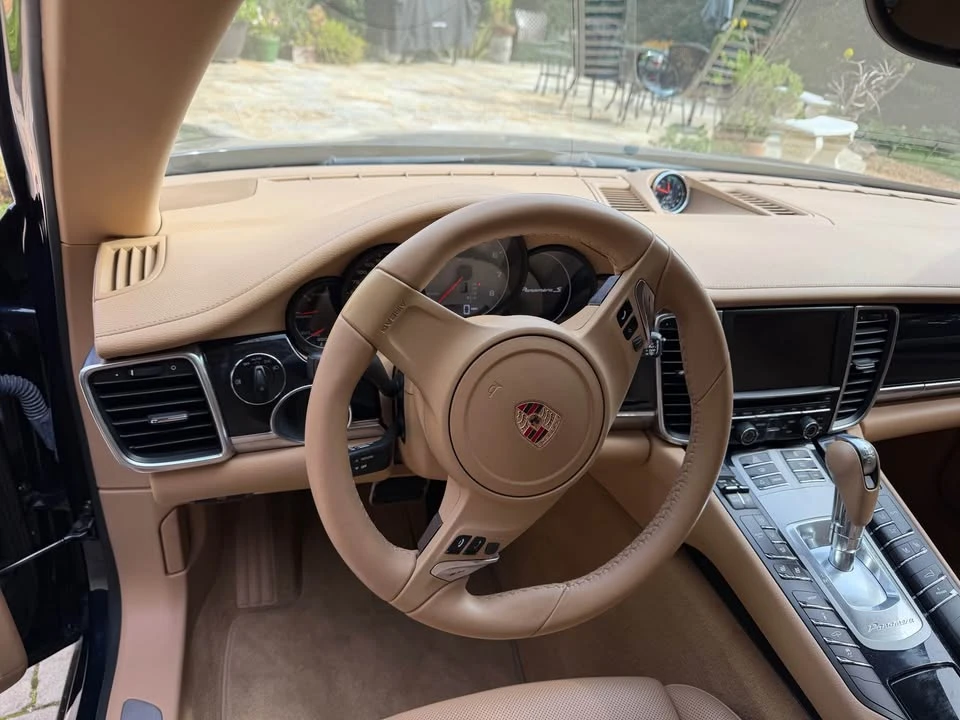 2013 Porsche 970 Panamera S - Image 8 of 9