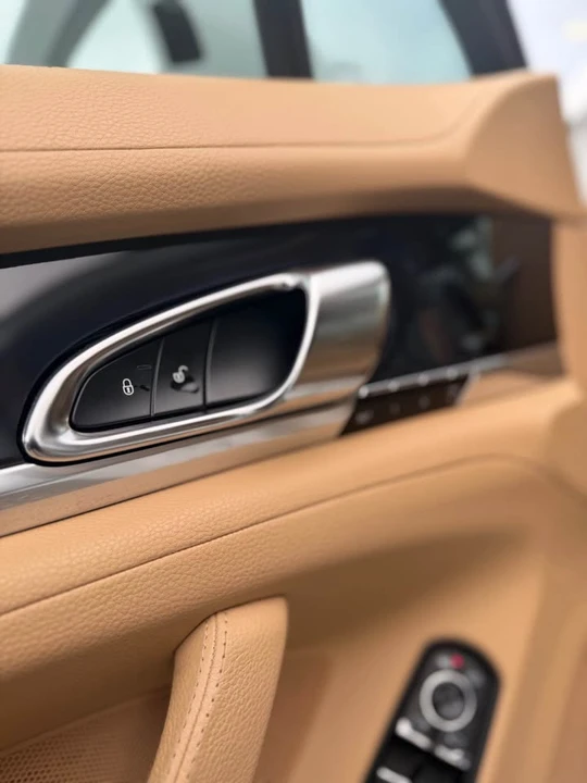2013 Porsche 970 Panamera S - Image 6 of 20