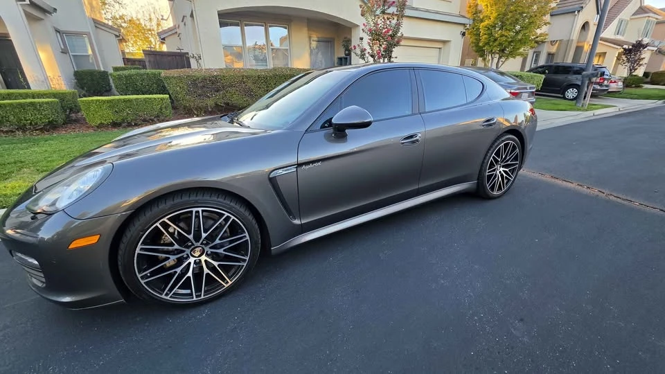 2013 Porsche 970 Panamera S - Image 2 of 8