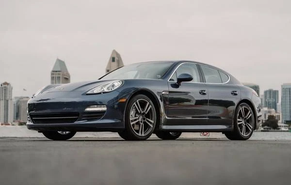 2013 Porsche 970 Panamera S - Image 5 of 12