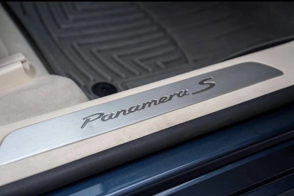 2013 Porsche 970 Panamera S - Image 11 of 12