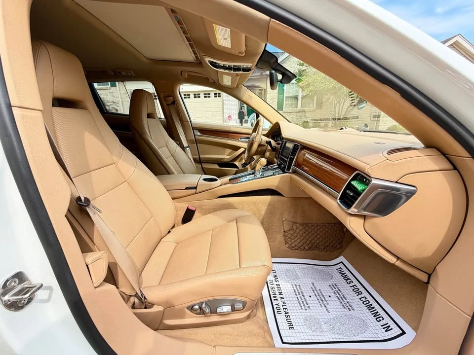 2013 Porsche 970 Panamera S - Image 9 of 10