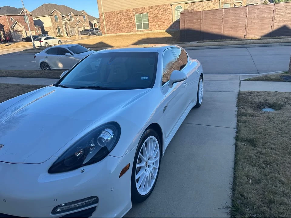 2013 Porsche 970 Panamera S - Image 8 of 9