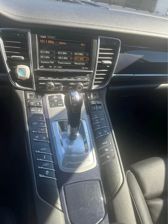 2013 Porsche 970 Panamera S - Image 2 of 9