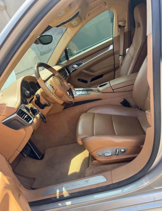 2013 Porsche 970 Panamera S - Image 6 of 11