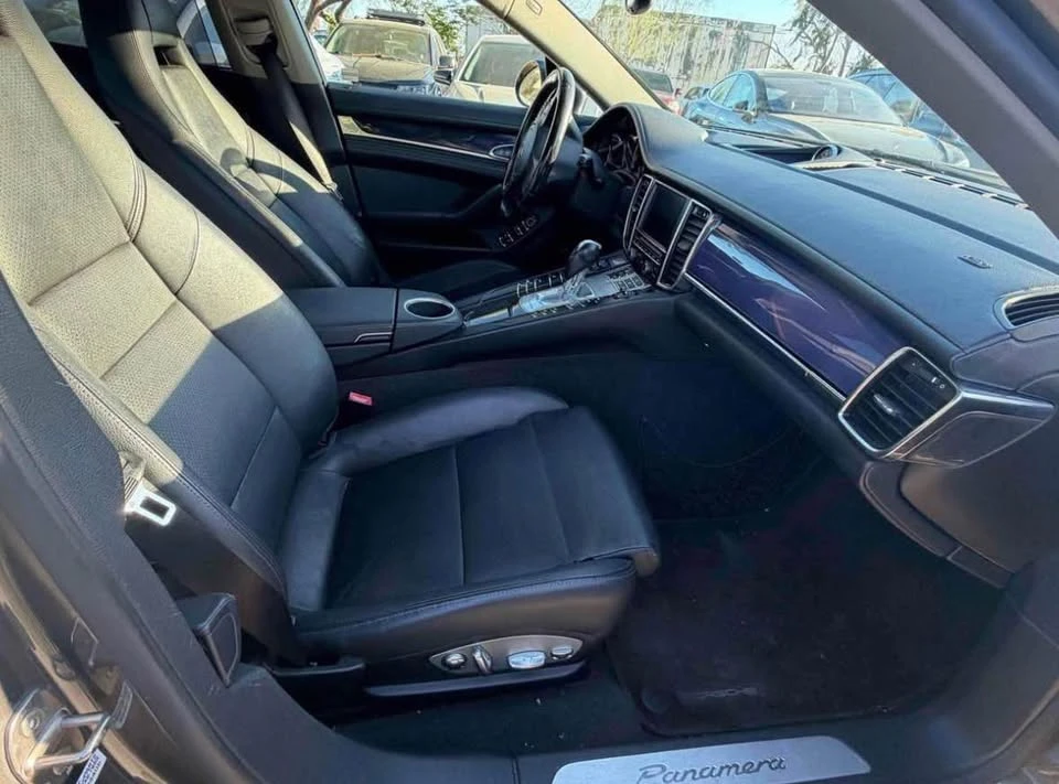 2013 Porsche 970 Panamera S - Image 9 of 9
