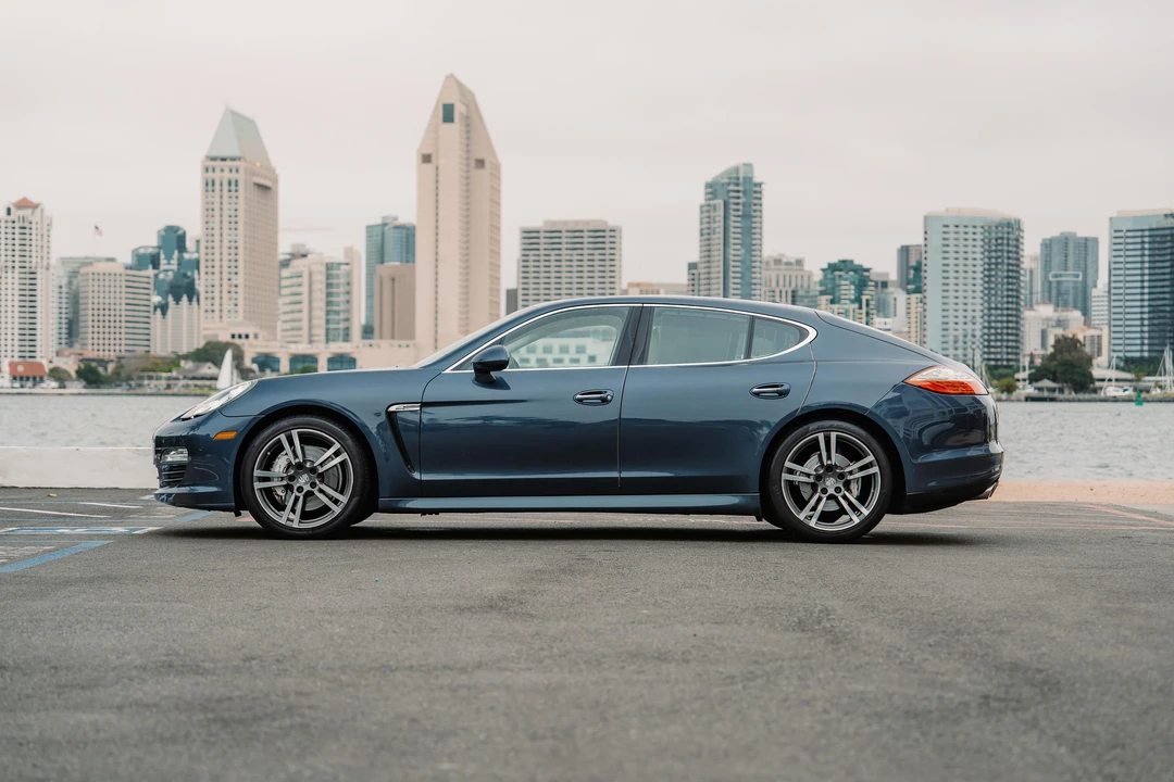 2013 Porsche 970 Panamera S - Image 13 of 31