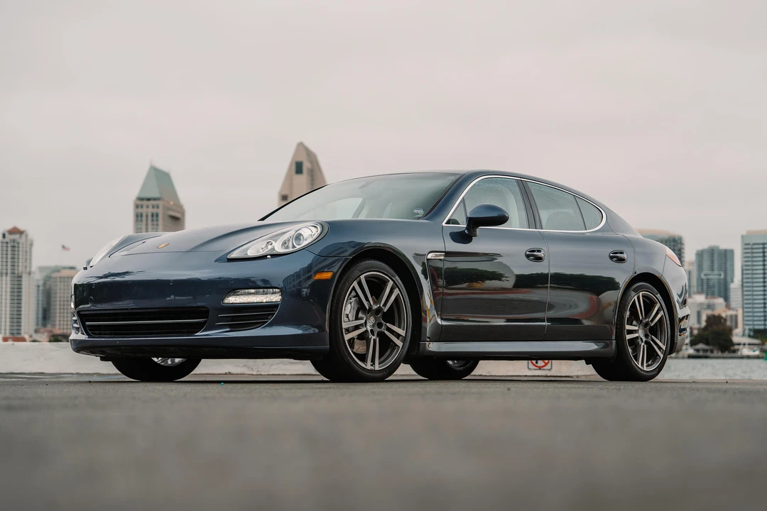 2013 Porsche 970 Panamera S - Image 9 of 31