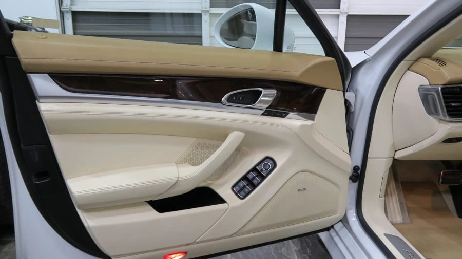 2013 Porsche 970 Panamera S - Image 3 of 20