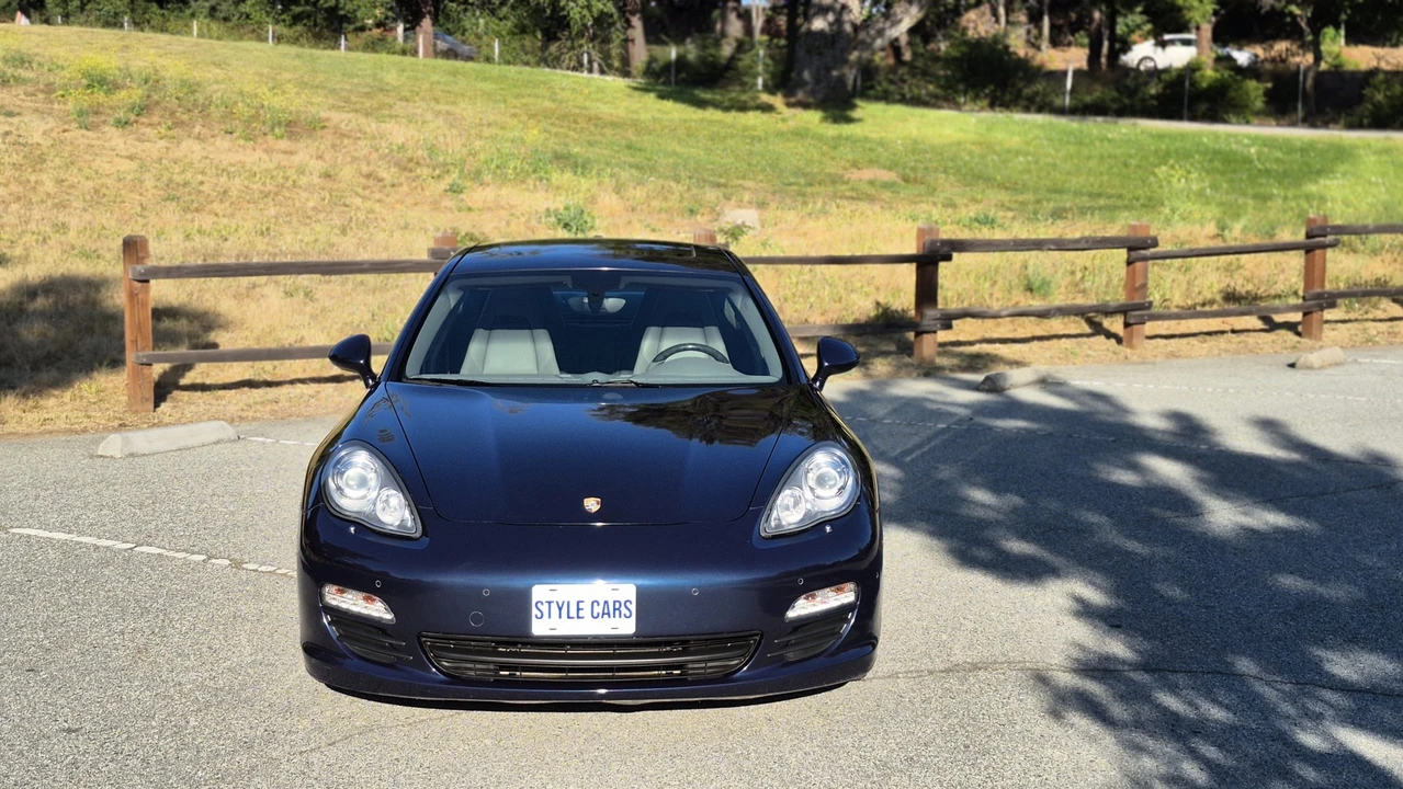 2013 Porsche 970 Panamera S - Image 12 of 31