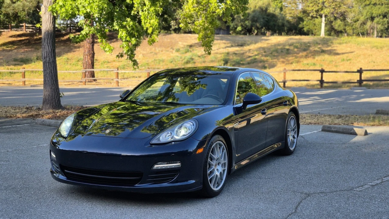 2013 Porsche 970 Panamera S - Image 5 of 31