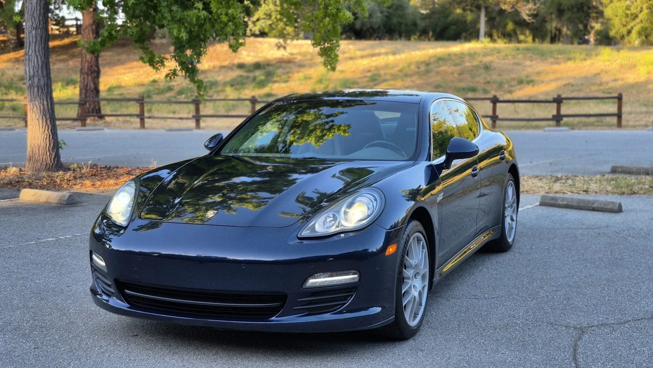 2013 Porsche 970 Panamera S - Image 6 of 31