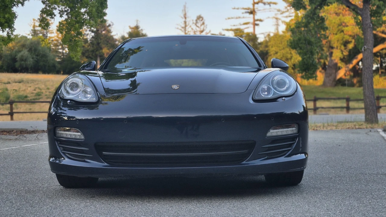 2013 Porsche 970 Panamera S - Image 13 of 31