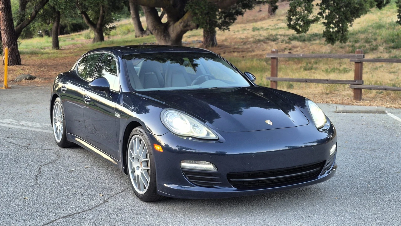 2013 Porsche 970 Panamera S - Image 21 of 31