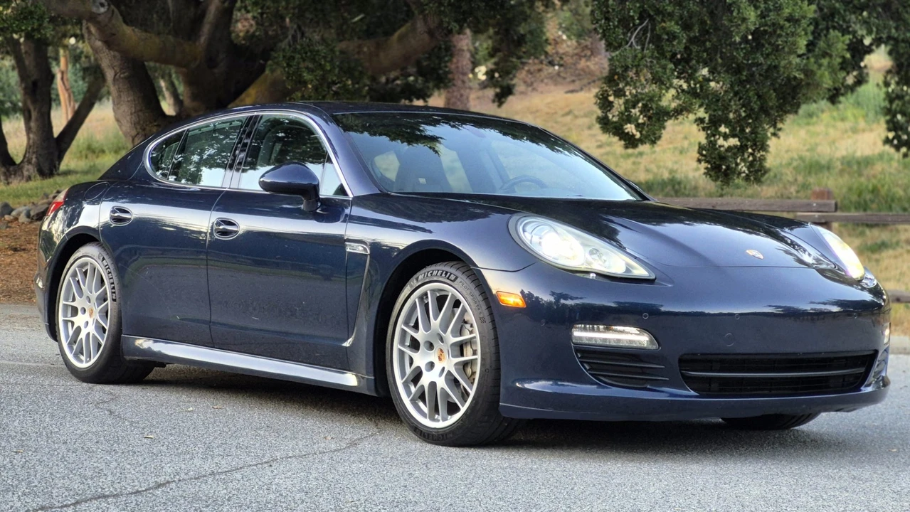 2013 Porsche 970 Panamera S - Image 23 of 31