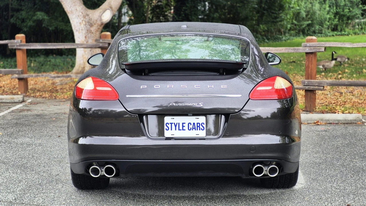 2013 Porsche 970 Panamera S - Image 14 of 31
