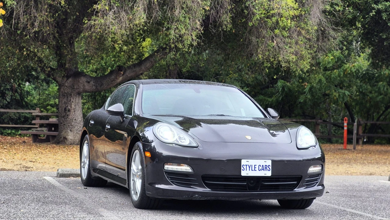 2013 Porsche 970 Panamera S - Image 26 of 31