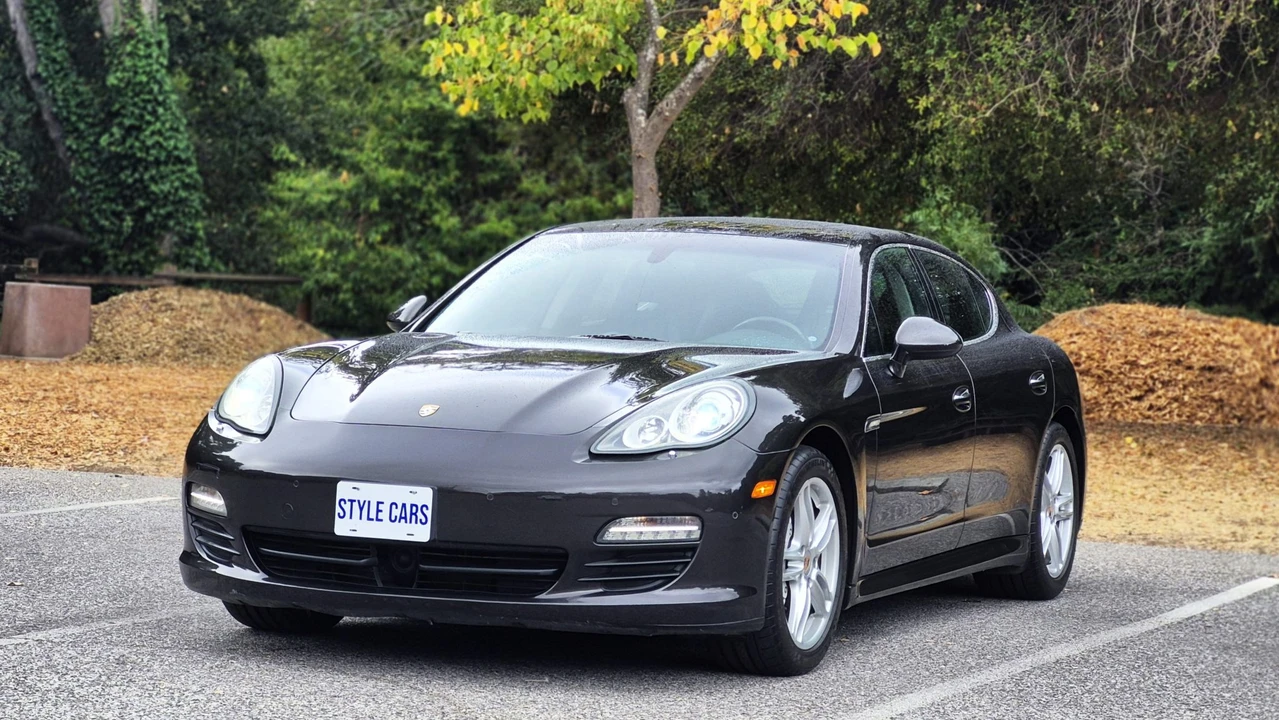 2013 Porsche 970 Panamera S - Image 5 of 31