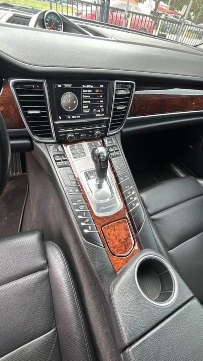 2013 Porsche 970 Panamera S - Image 14 of 15