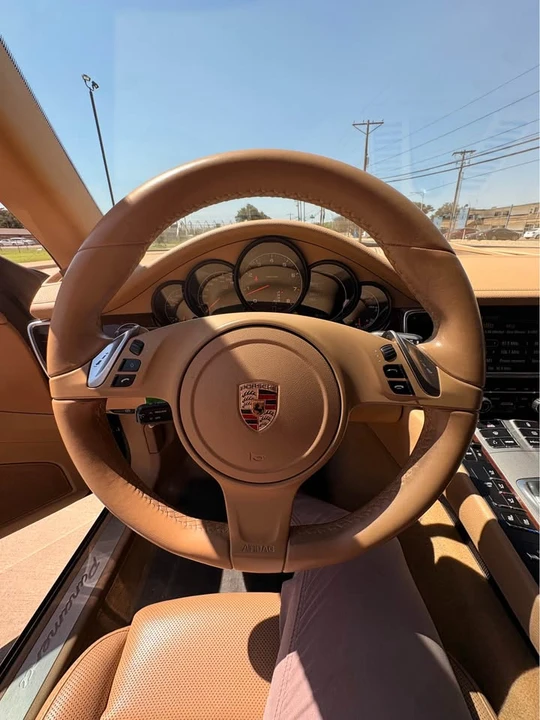 2013 Porsche 970 Panamera - Image 14 of 15