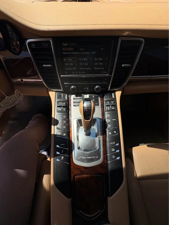 2013 Porsche 970 Panamera - Image 15 of 15