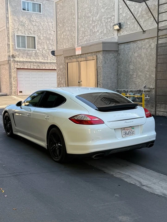 2013 Porsche 970 Panamera - Image 3 of 15