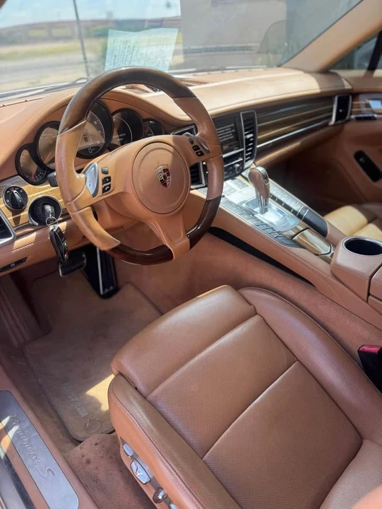 2013 Porsche 970 Panamera - Image 5 of 11