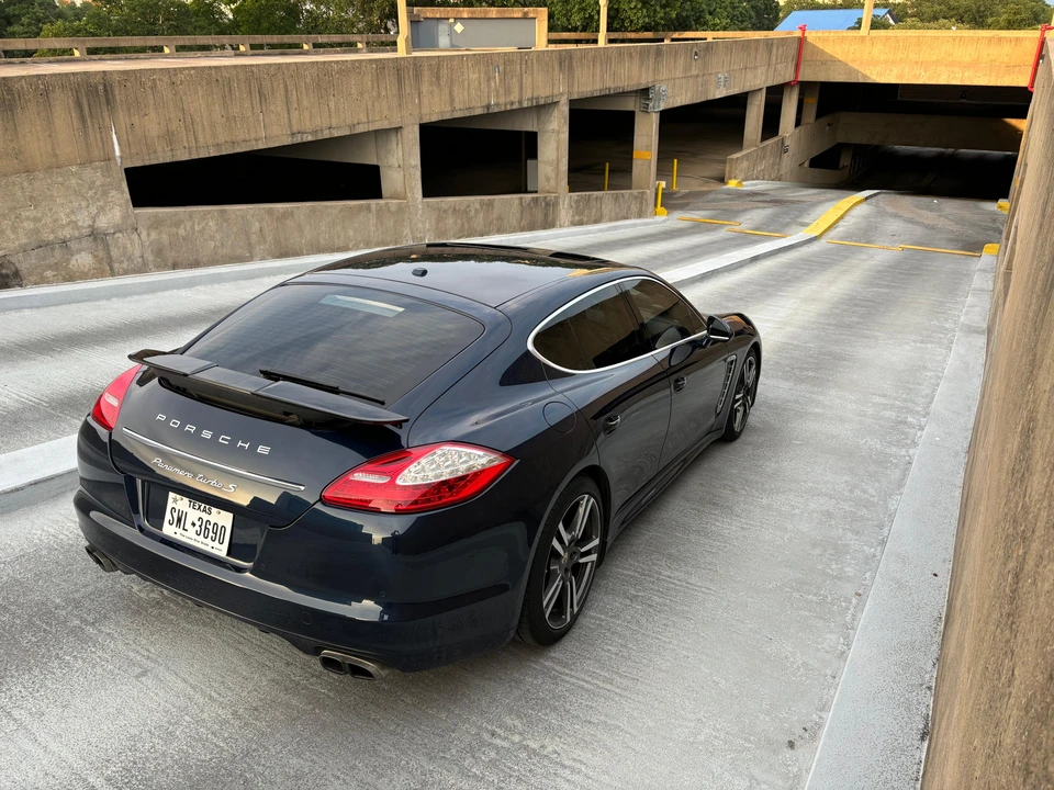 2013 Porsche 970 Panamera Turbo - Image 22 of 31