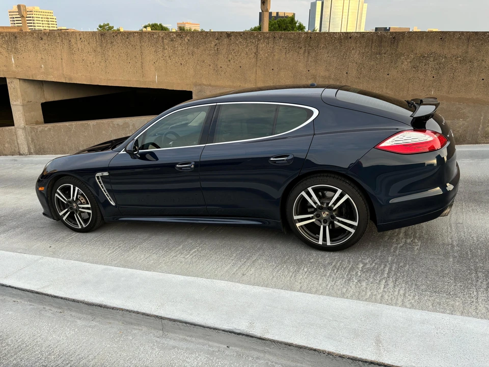 2013 Porsche 970 Panamera Turbo - Image 17 of 31