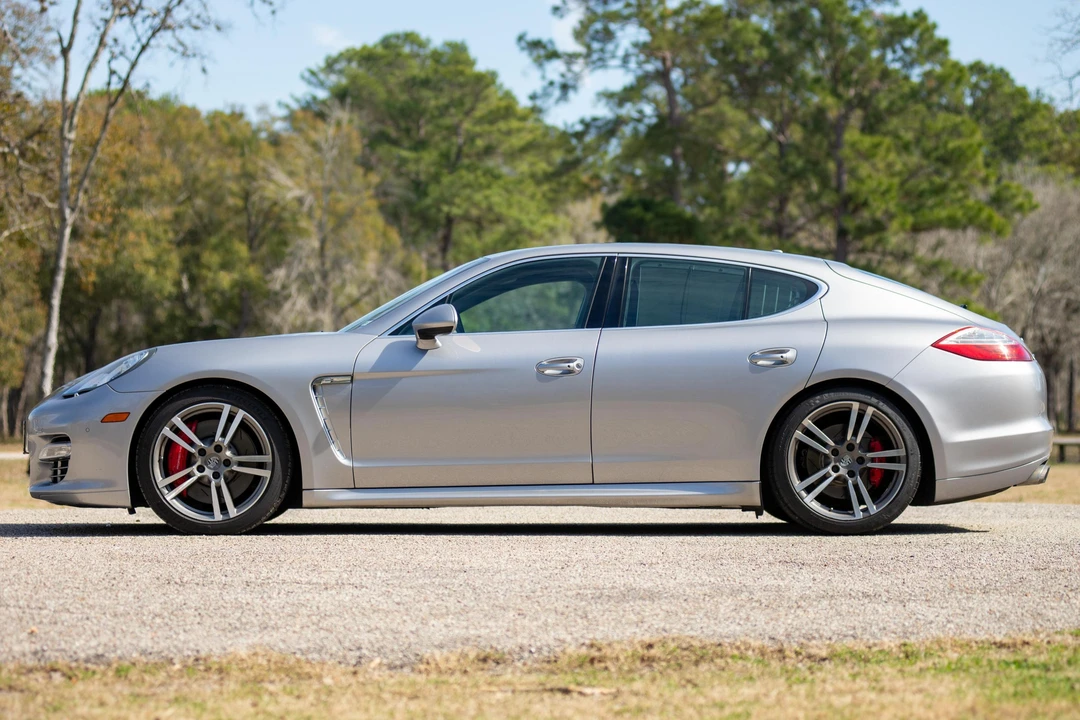 2013 Porsche 970 Panamera Turbo - Image 3 of 31