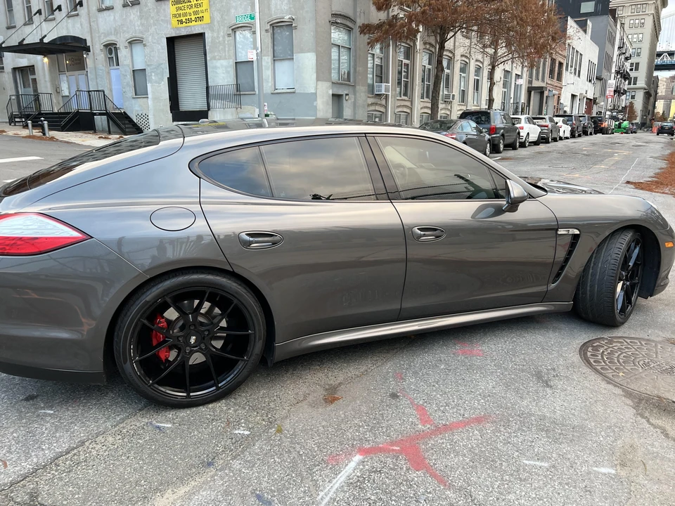 2013 Porsche 970 Panamera Turbo - Image 17 of 31