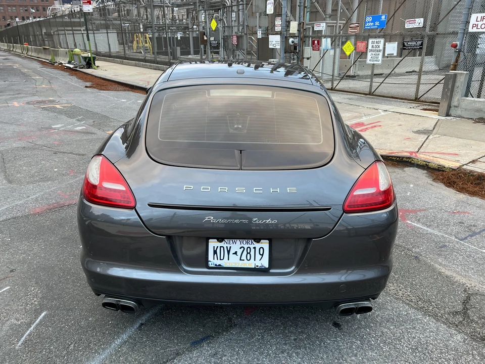 2013 Porsche 970 Panamera Turbo - Image 15 of 31