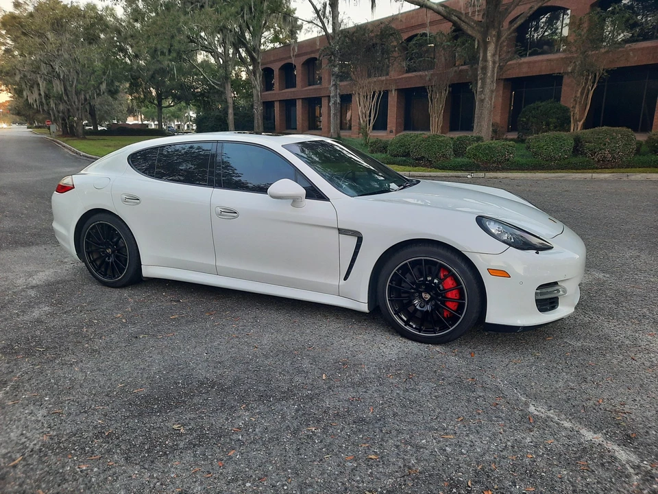 2013 Porsche 970 Panamera Turbo - Image 27 of 31