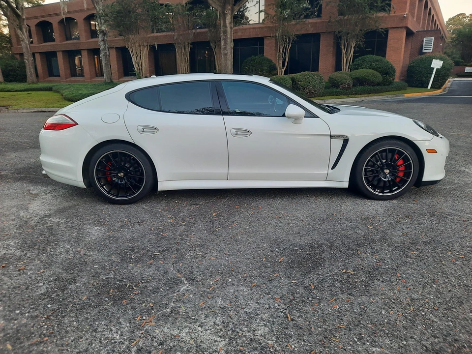2013 Porsche 970 Panamera Turbo - Image 29 of 31