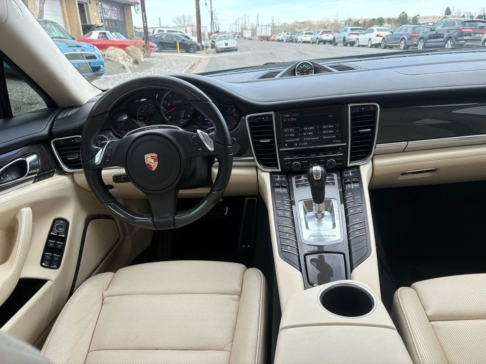 2013 Porsche 970 Panamera Turbo - Image 9 of 31