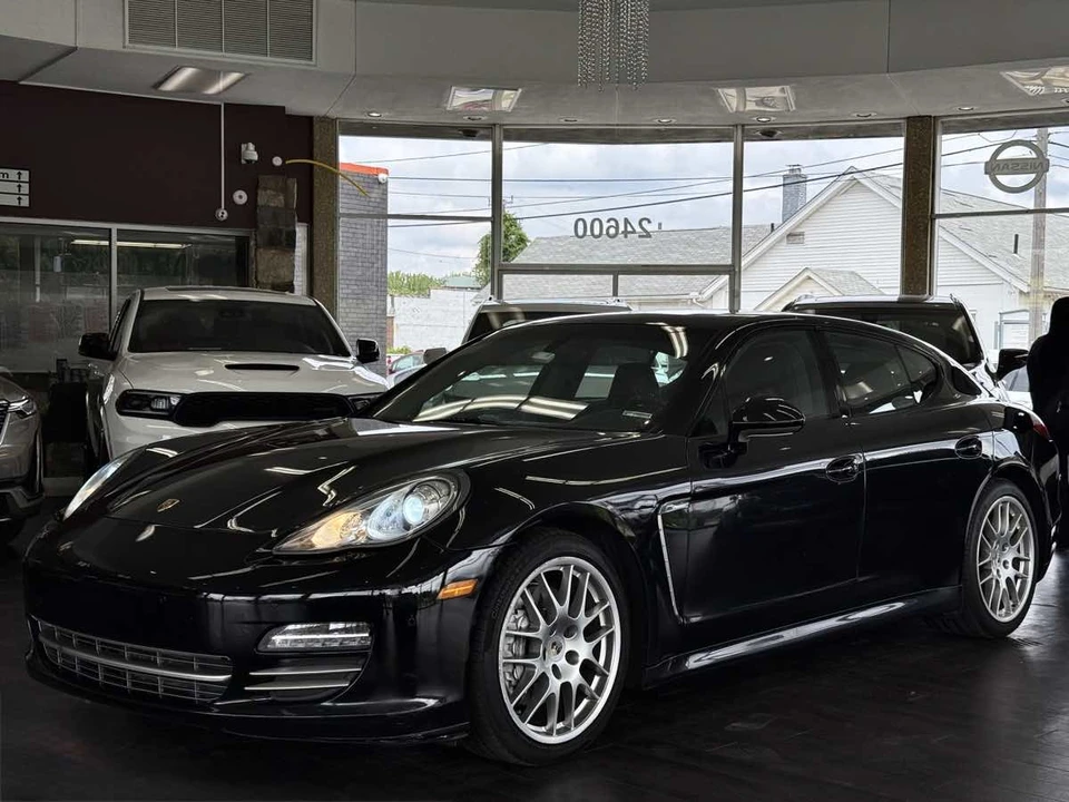 2013 Porsche 970 Panamera - Image 4 of 12