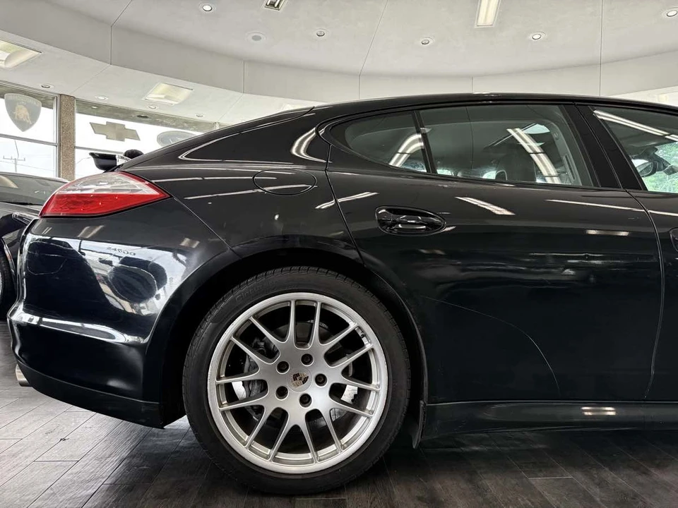 2013 Porsche 970 Panamera - Image 10 of 12
