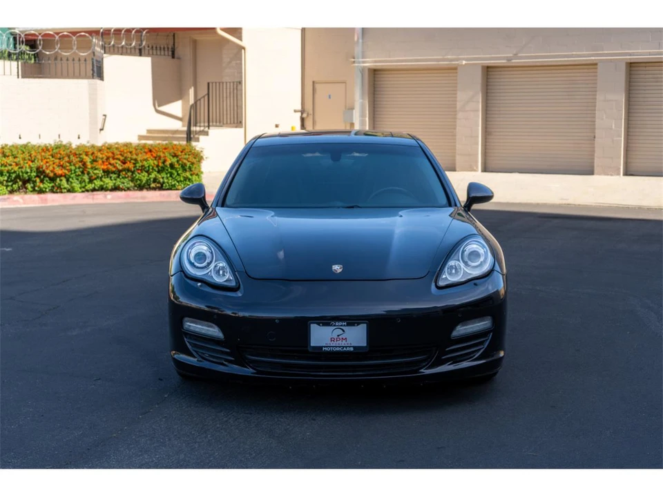 2013 Porsche 970 Panamera - Image 2 of 25
