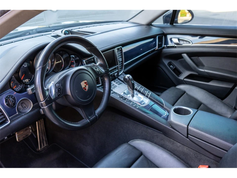 2013 Porsche 970 Panamera - Image 12 of 25