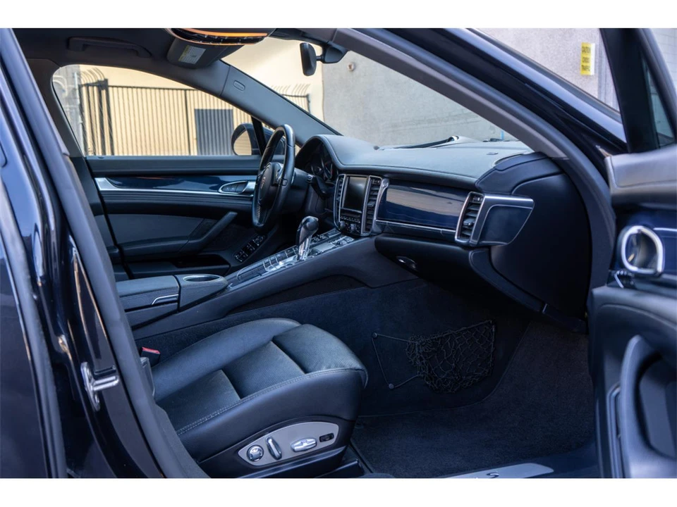 2013 Porsche 970 Panamera - Image 17 of 25