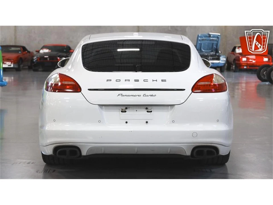 2013 Porsche 970 Panamera - Image 21 of 31