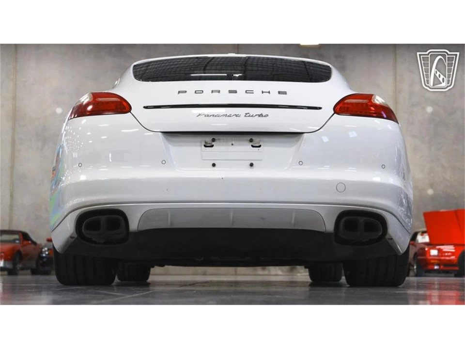 2013 Porsche 970 Panamera - Image 22 of 31