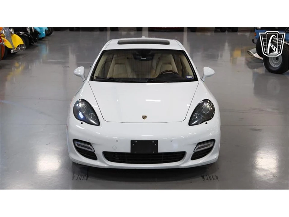 2013 Porsche 970 Panamera - Image 3 of 31