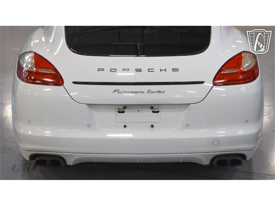 2013 Porsche 970 Panamera - Image 24 of 31