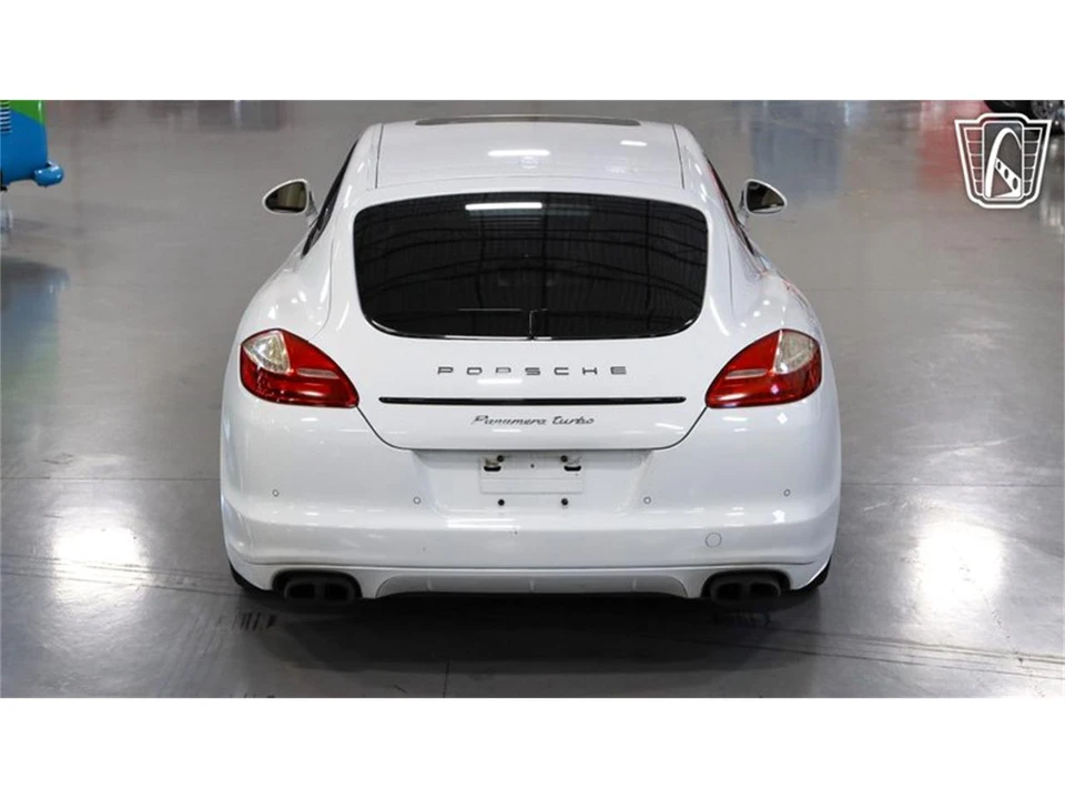 2013 Porsche 970 Panamera - Image 20 of 31