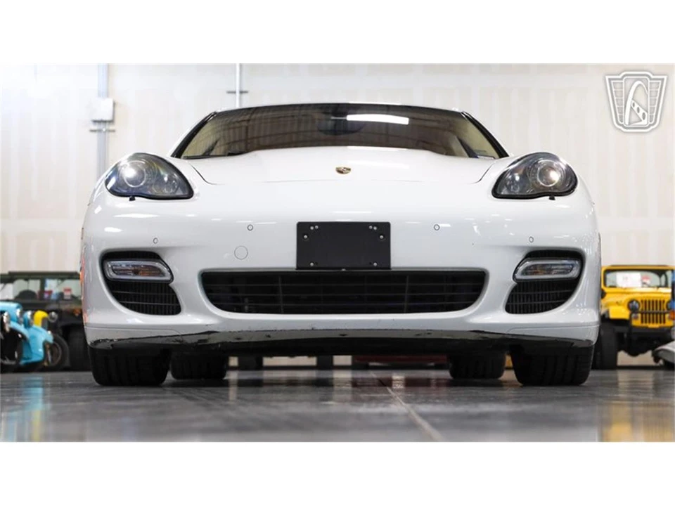 2013 Porsche 970 Panamera - Image 5 of 31